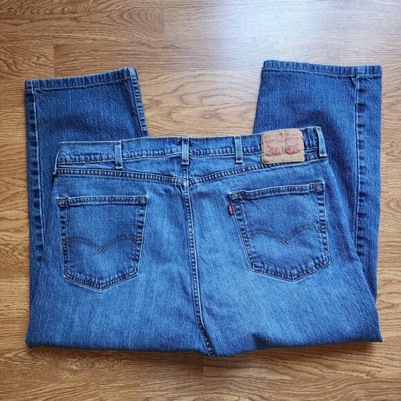 Levis 505 Jeans Mens Size 42x30 Blue Medium Wash Straight Leg - Picture 5 of 12